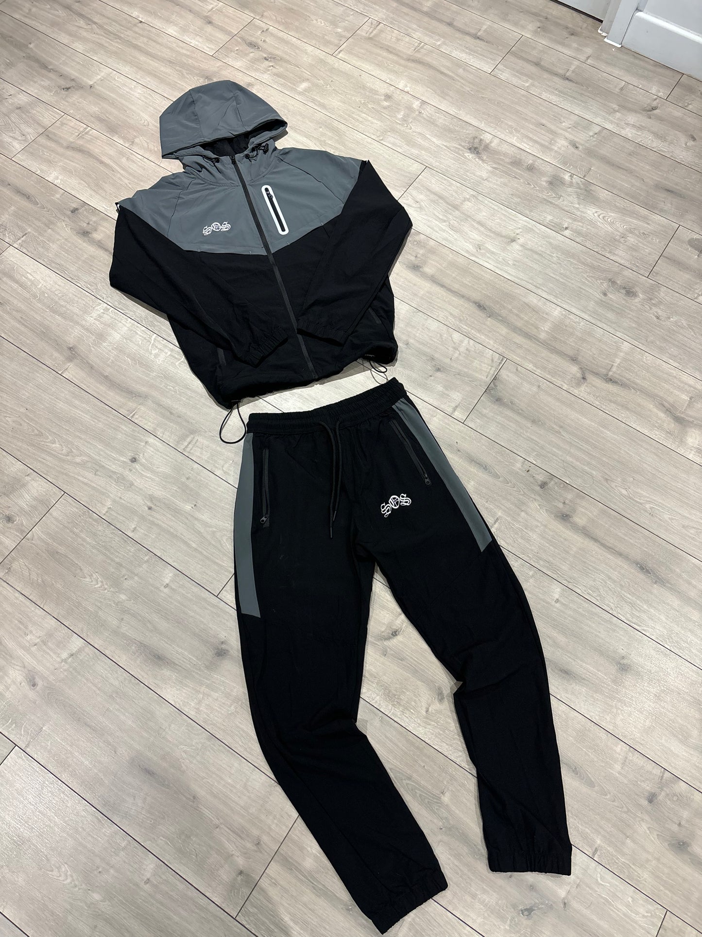 SOS Windbreaker Tracksuit